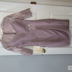 Womens Special Occassion/Mother of the Bride Dress